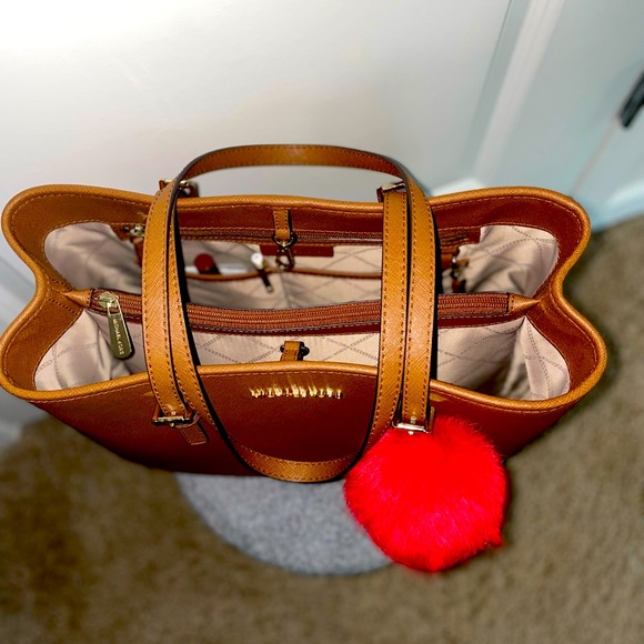 Michael Kors Jet set Sofiano leather tote bag - Picture 9 of 11